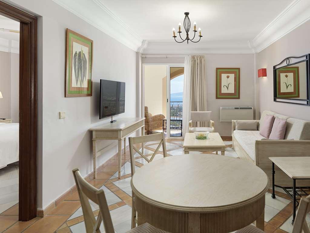 Hotel Las Aguilas Tenerife, Affiliated By Melia Puerto de la Cruz Szoba fotó
